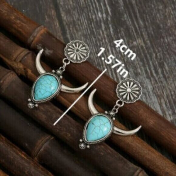 Turquoise Teardrop Silver Tone Bull Cow Head Flower Earrings - Picture 3 of 3